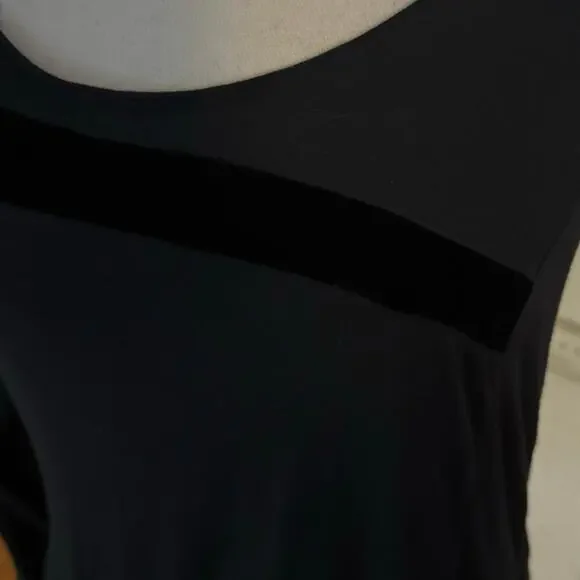 Johnny Was 4 Love And Liberty Size XS Eyelet Lace Top Asymmetrical Hem Black - Picture 3 of 6